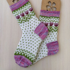 Весенние женские вязаные носки RussianSocks с цветочками. Фото №4