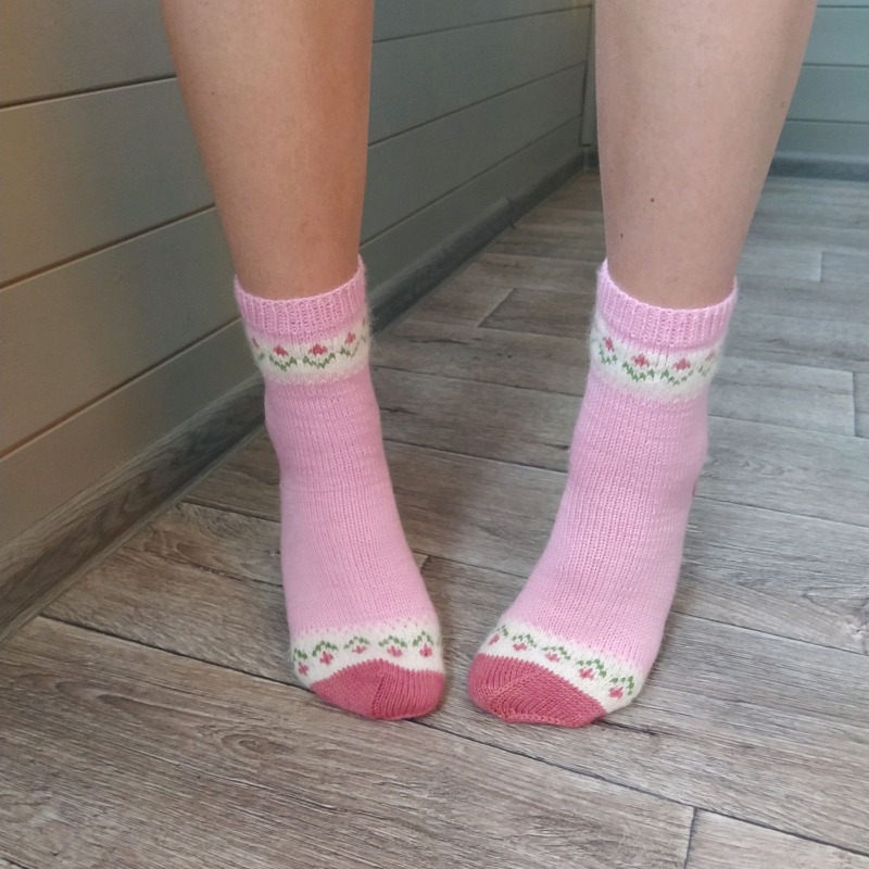 Розовые носки RussianSocks с цветочками маме девушке подруге